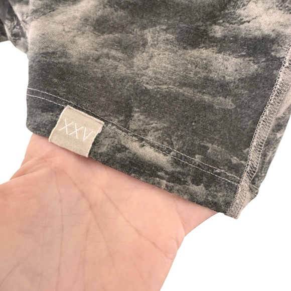 Icebreaker Nature Dye 100% Merino Wool 200 Oasis Top Size Small - Picture 5 of 11